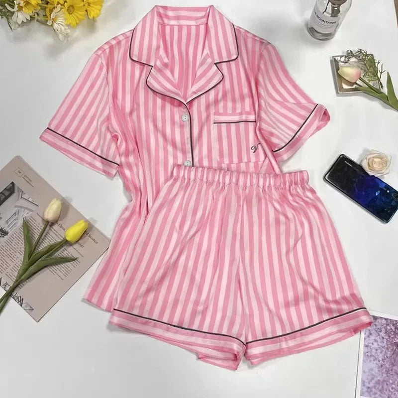 Striped Short-sleeved Pajamas