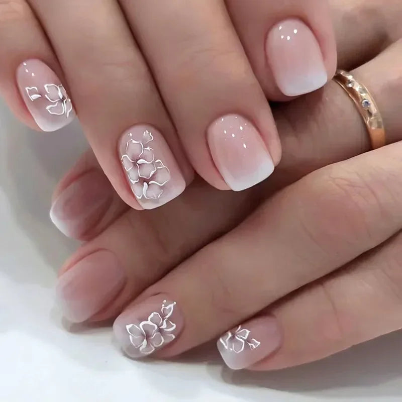 24PCS Shiny Pearl Wearable False Nails