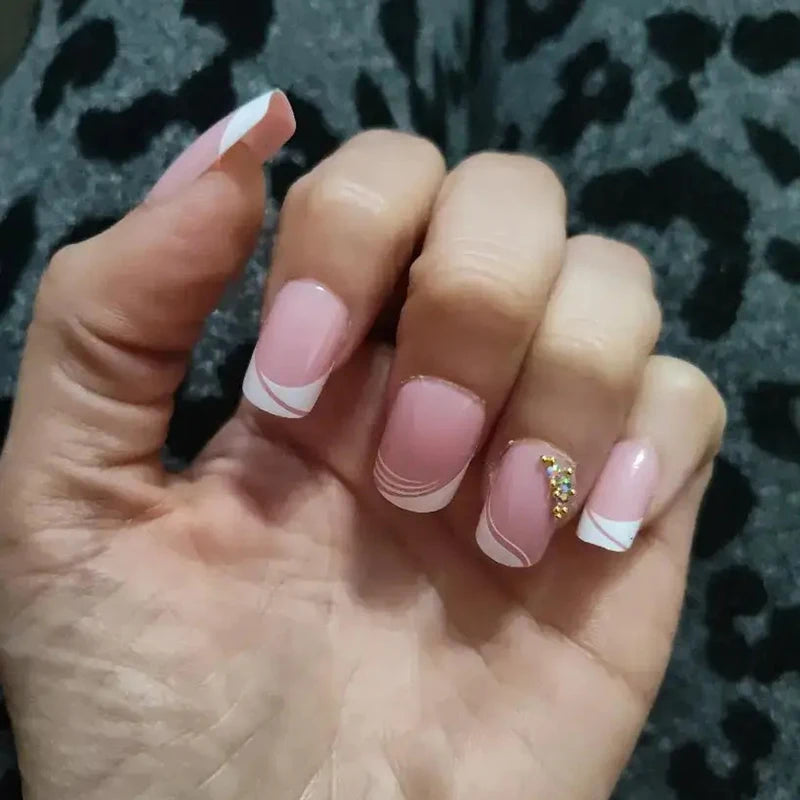24PCS Shiny Pearl Wearable False Nails