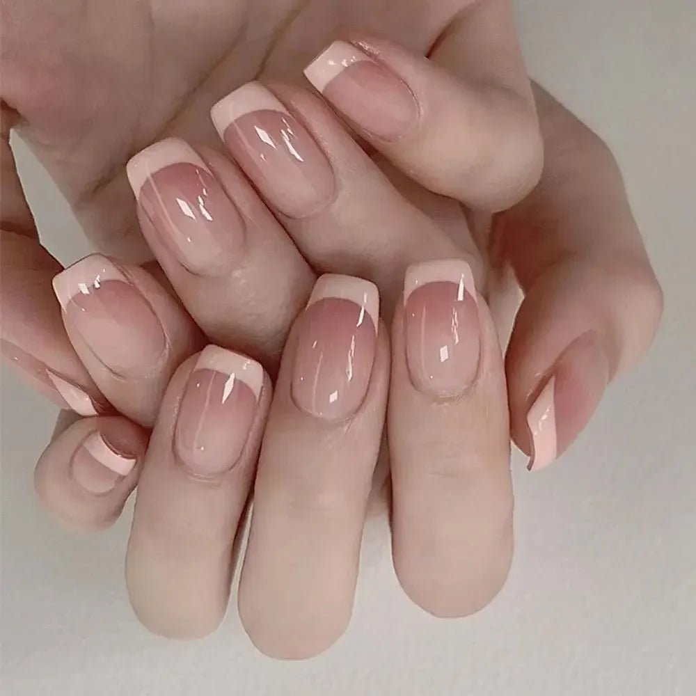 24PCS Shiny Pearl Wearable False Nails