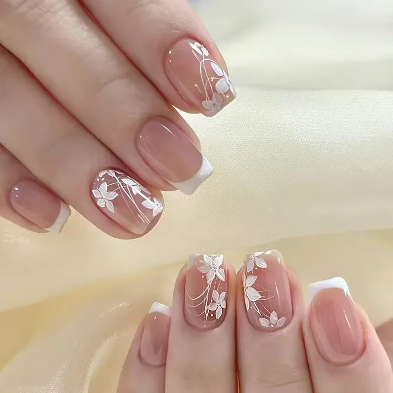 24PCS Shiny Pearl Wearable False Nails